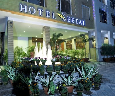 https://imgcld.yatra.com/ytimages/image/upload/t_hotel_yatra_city_desktop/v1433693879/Domestic Hotels/Hotels_Bhubaneshwar/Hotel Seetal/Exterior_2.jpg